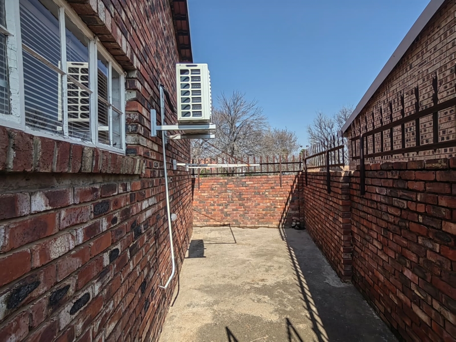 2 Bedroom Property for Sale in Parys Free State